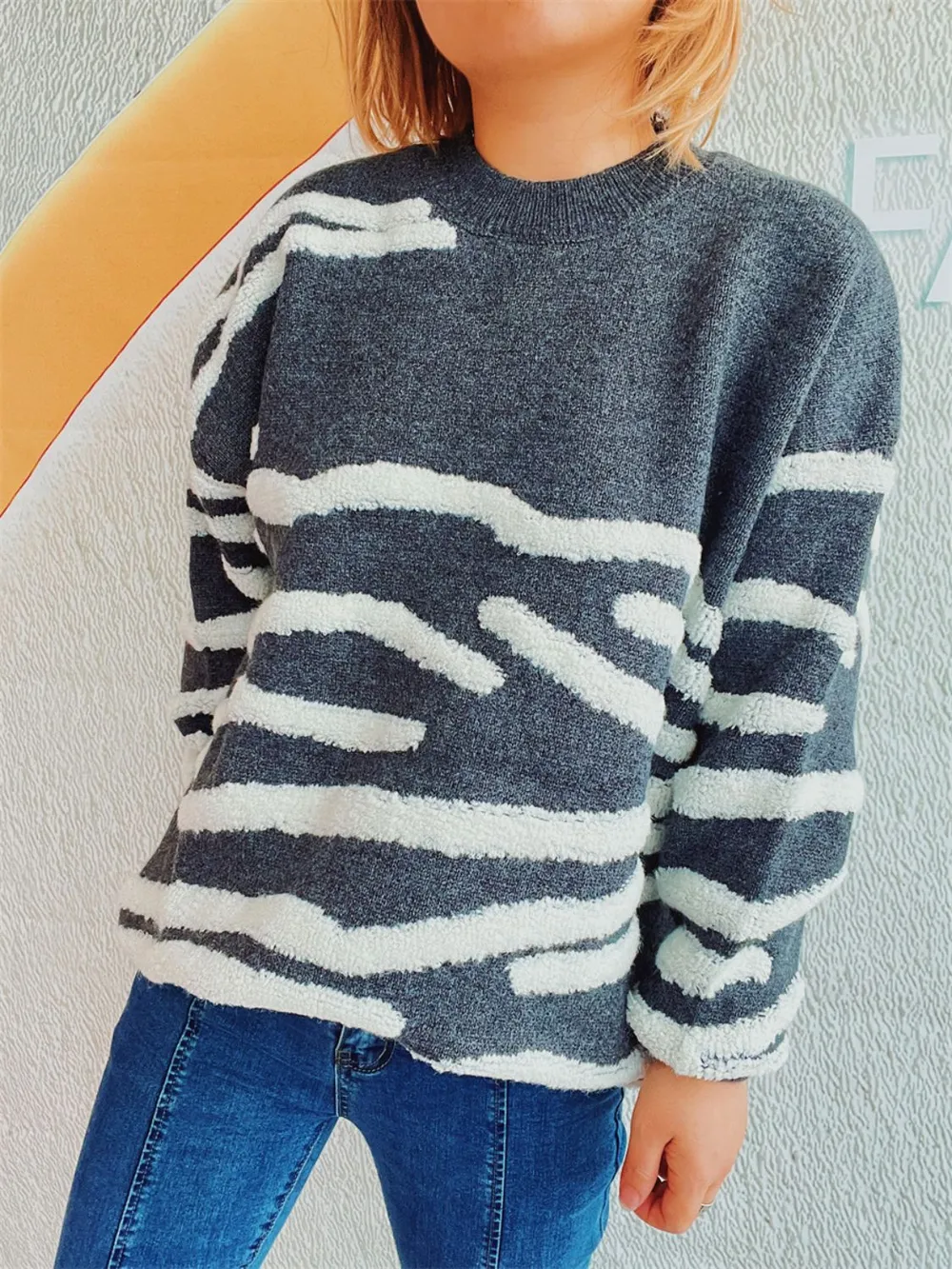 Contrast Round Neck Long Sleeve Sweater, image 16
