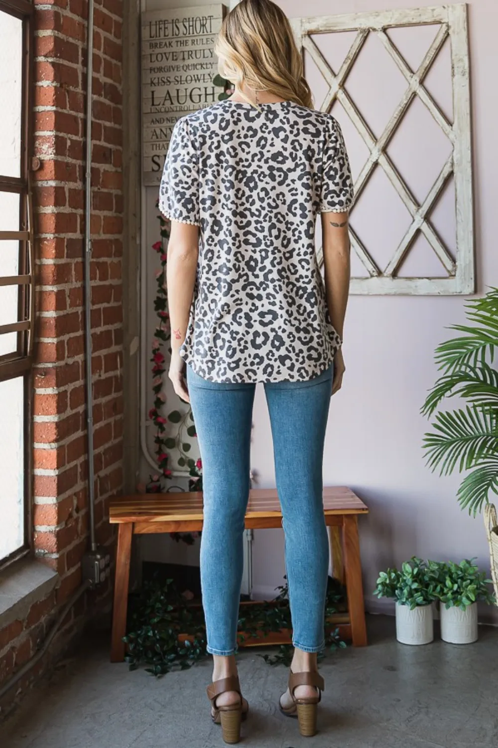 Leopard Round Neck Petal Sleeve T-Shirt, image 4