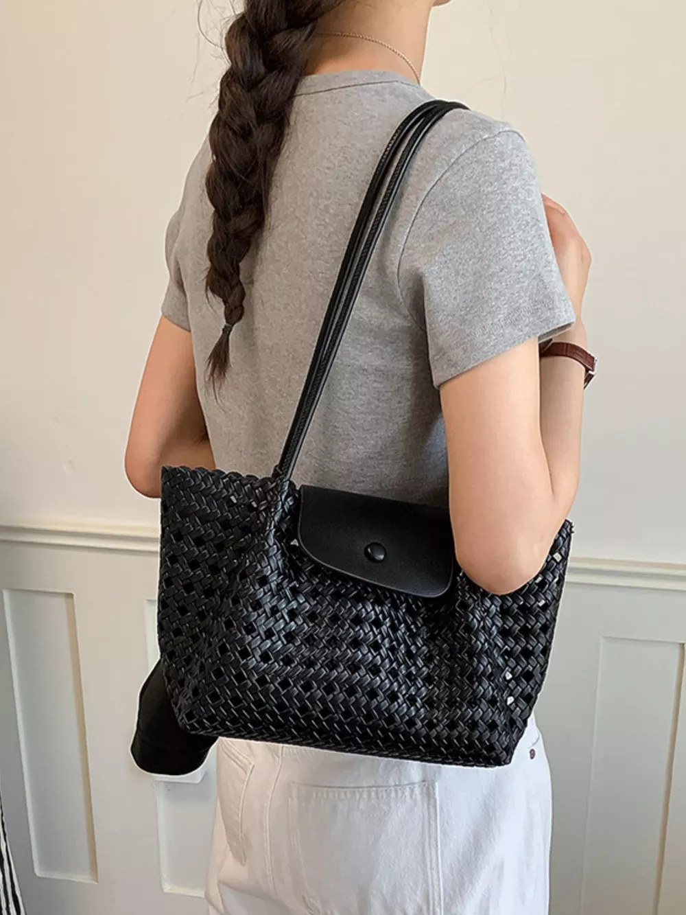 Hollow-Out Shoulder Bag, image 6