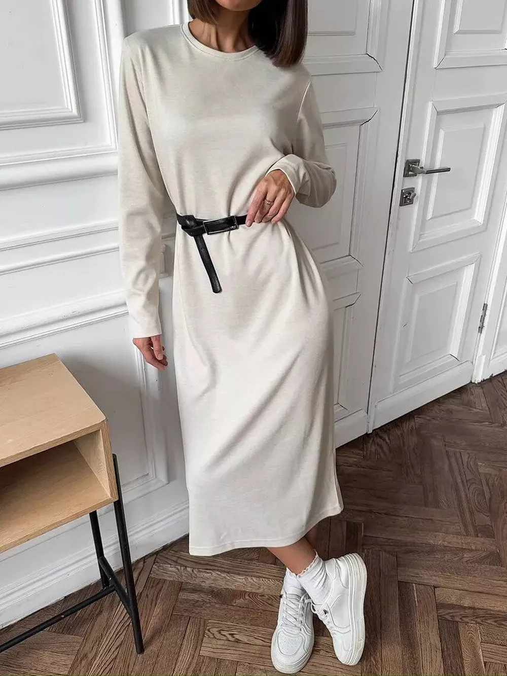 Round Neck Long-Sleeve Midi Dress