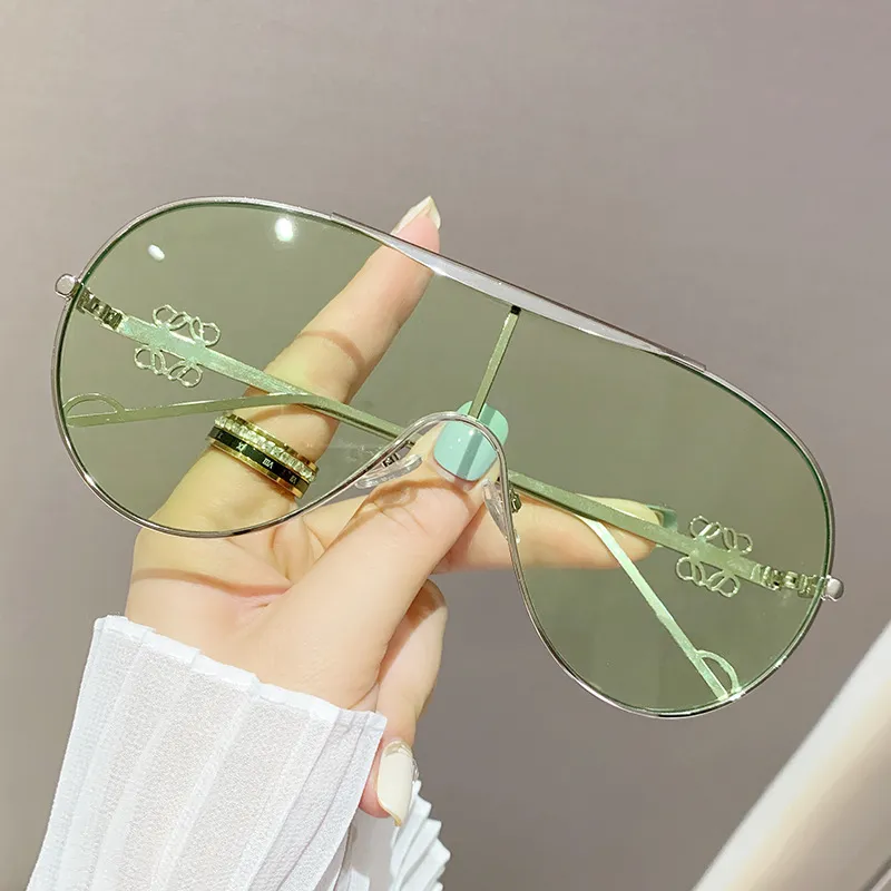 Gradient Aviator Sunglasses, image 2