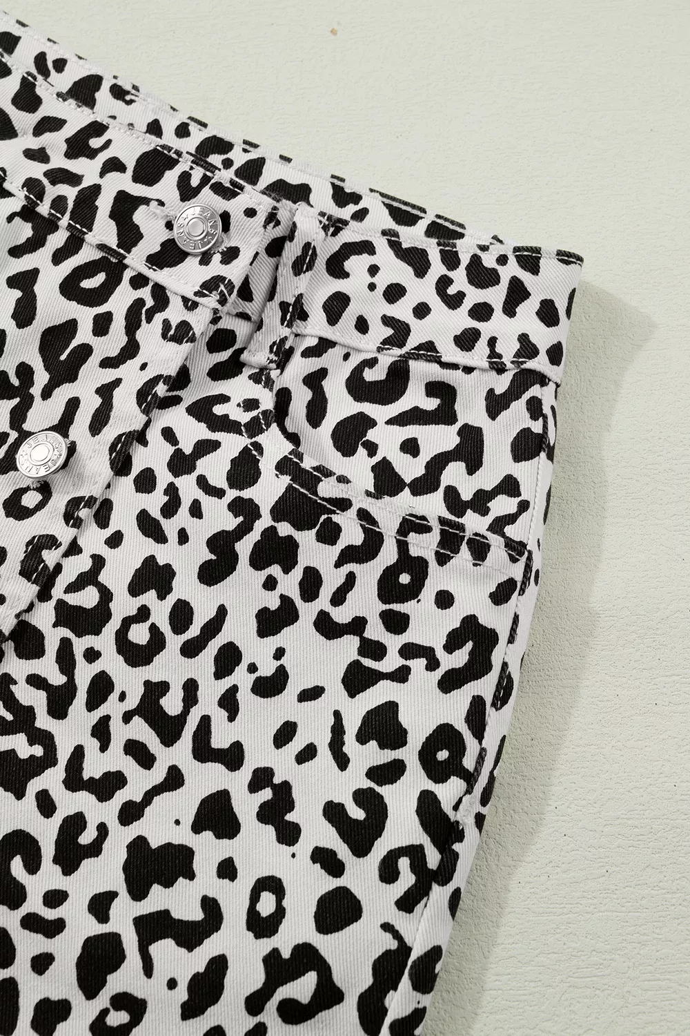 Leopard Print Button Overlap Denim Shorts, image 8