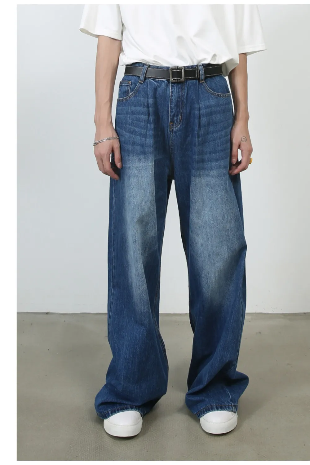 Men's Baggy Jeans with Pockets