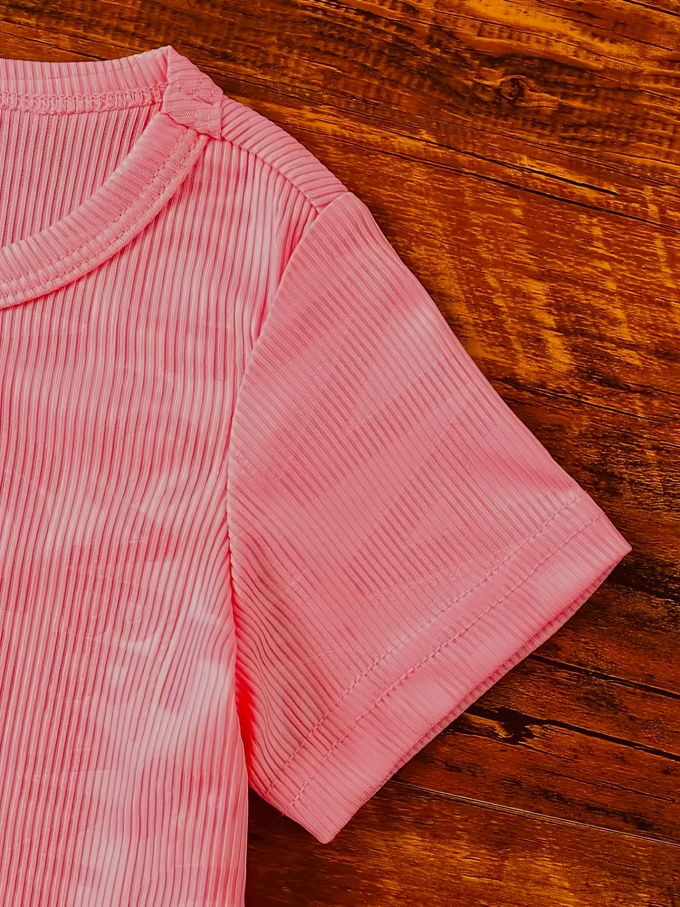 Children's Casual Ribbed Knit Tee and Shorts Two-Piece Set, image 3