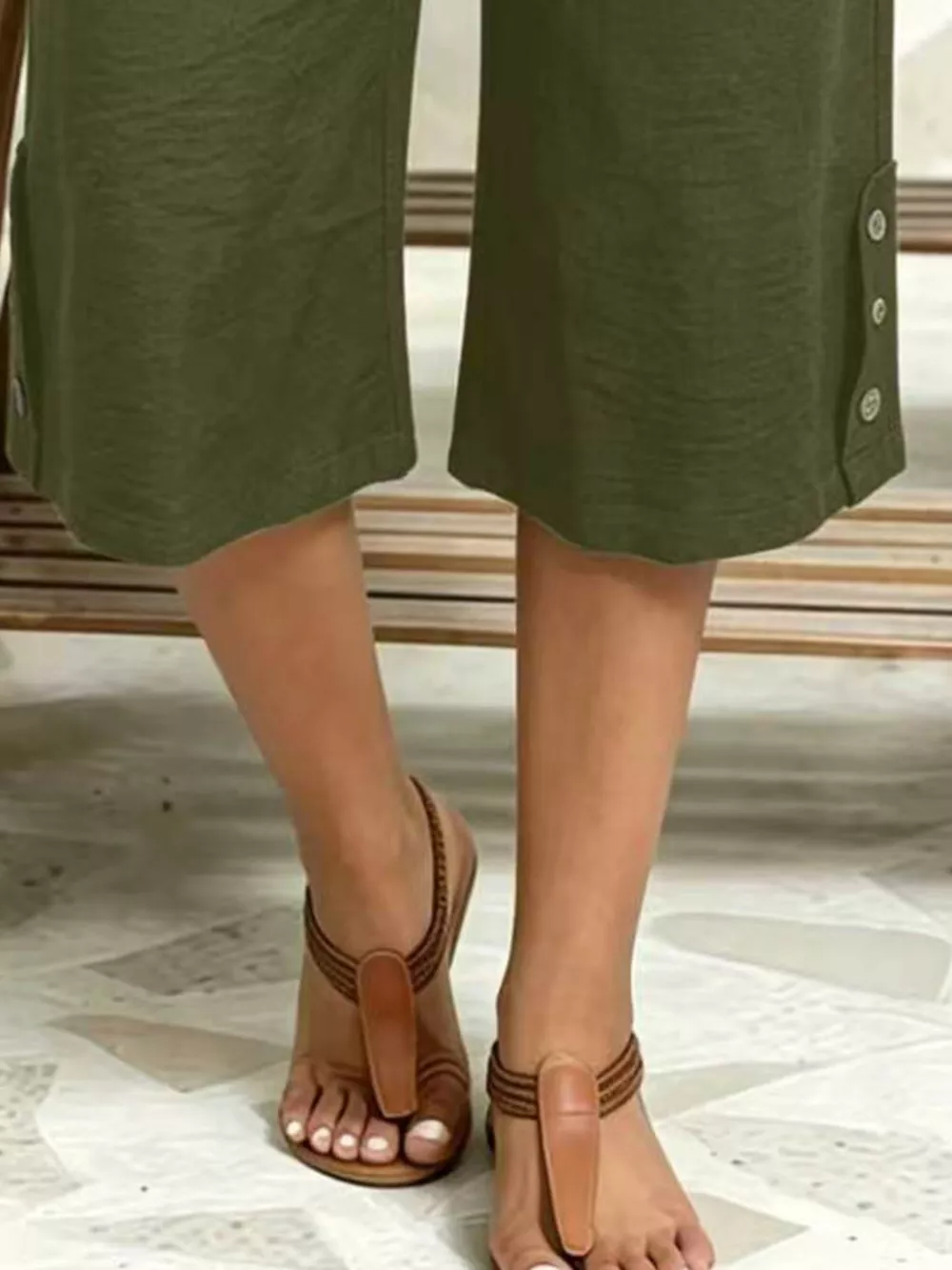 High-Waisted Drawstring Capris, image 24