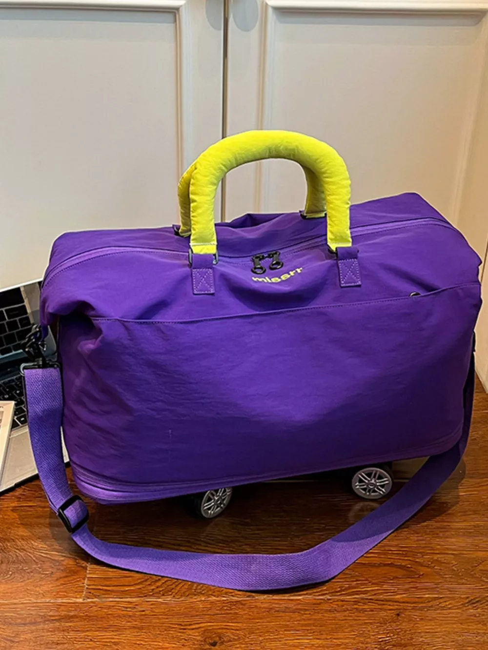 Contrast Handle Travel Bag, image 4