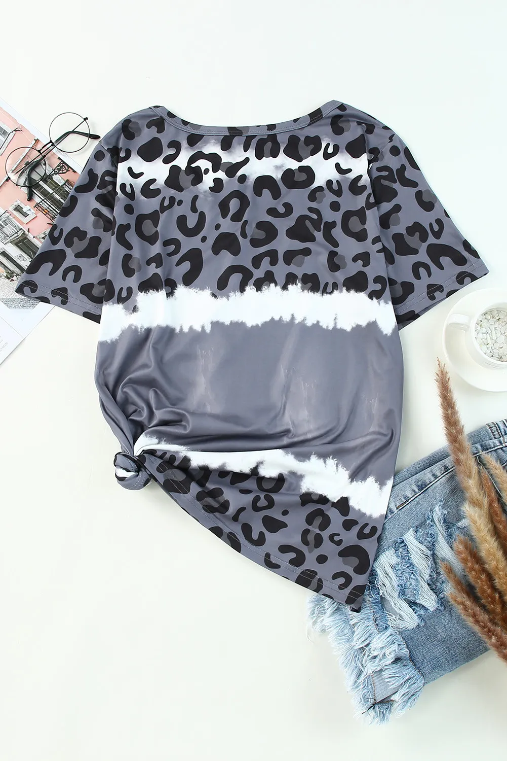 Leopard V-Neck Short Sleeve T-Shirt, image 3