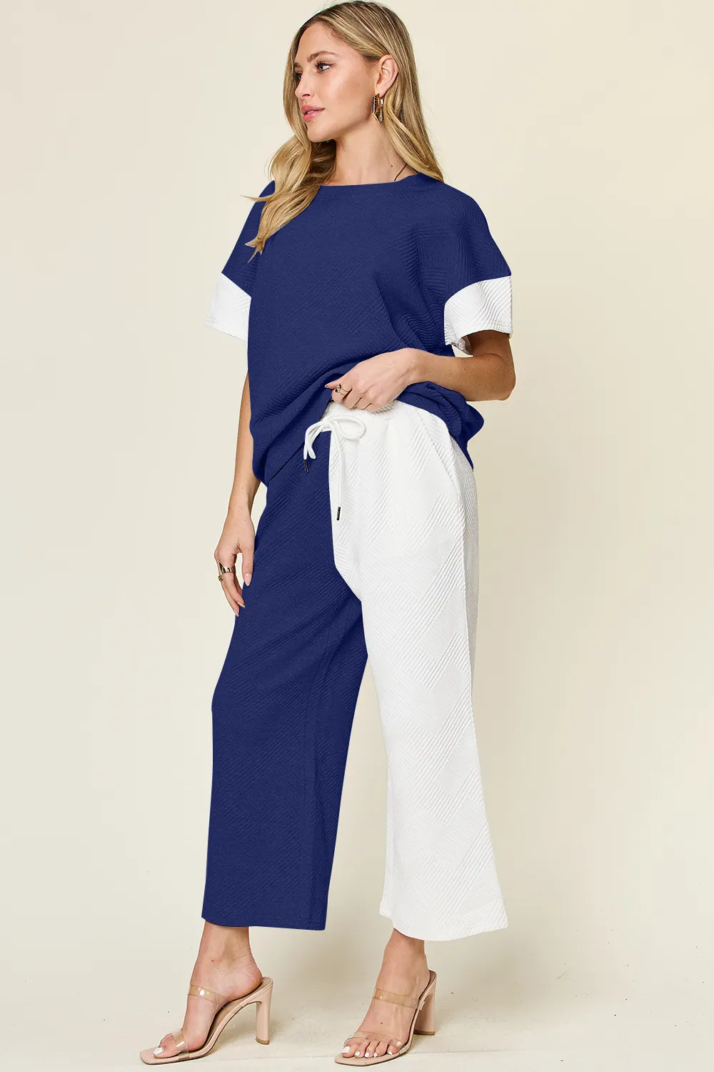 Full Size Texture Contrast T-Shirt and Wide Leg Pants Set, image 7