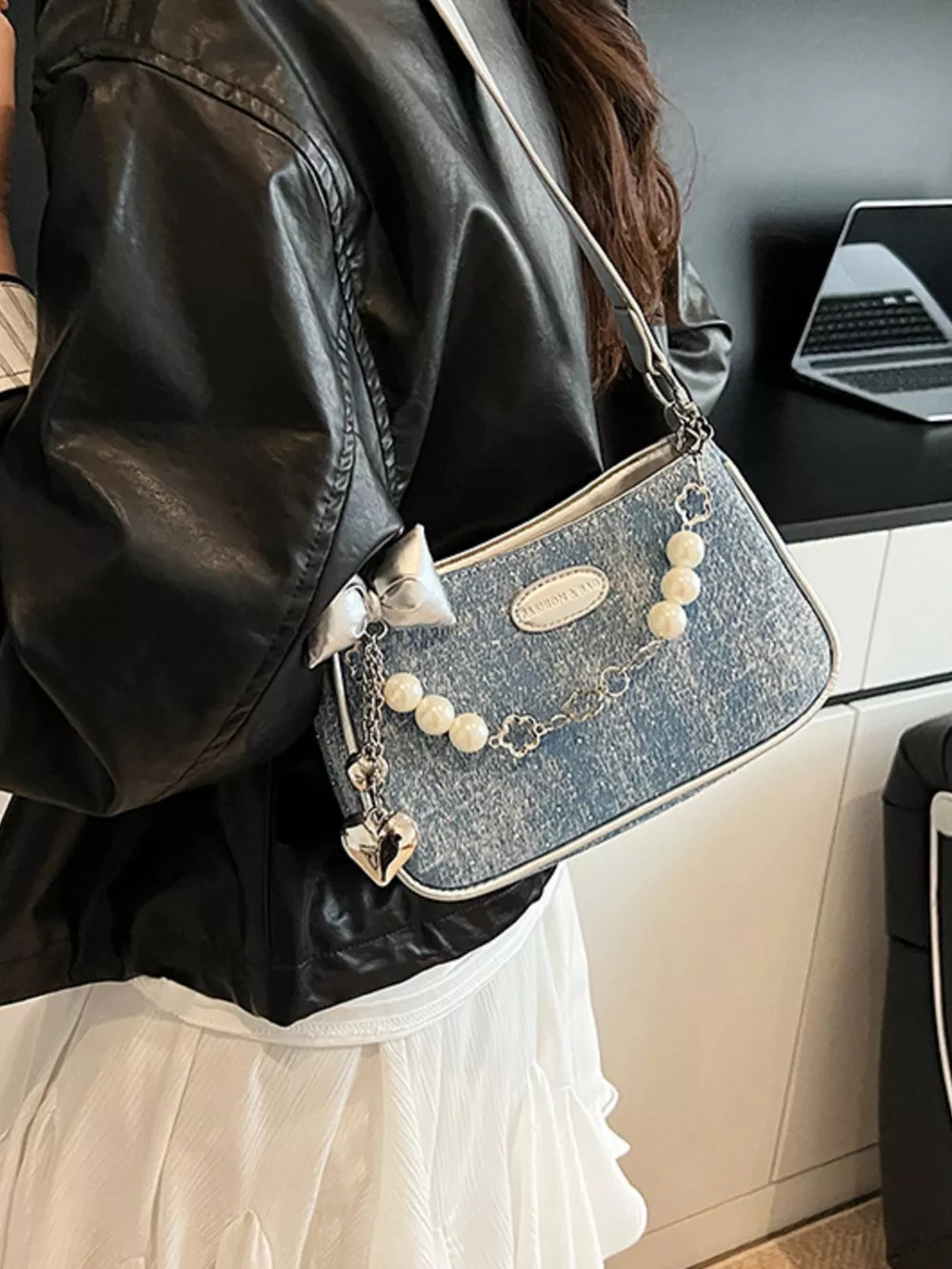 Pearl Chain Shoulder Bag, image 3