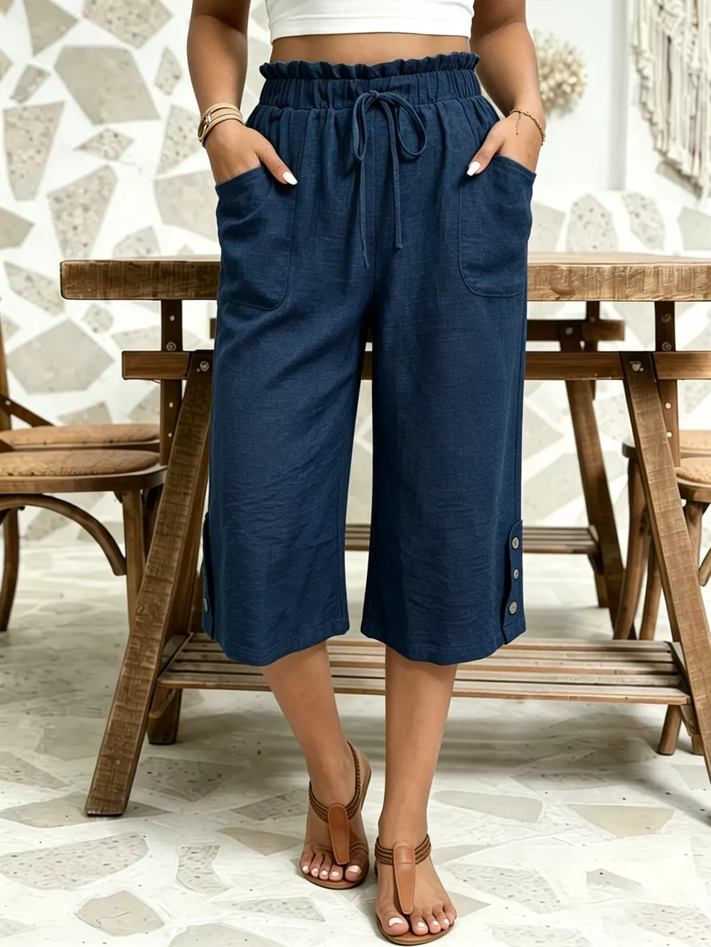 High-Waisted Drawstring Capris, image 19