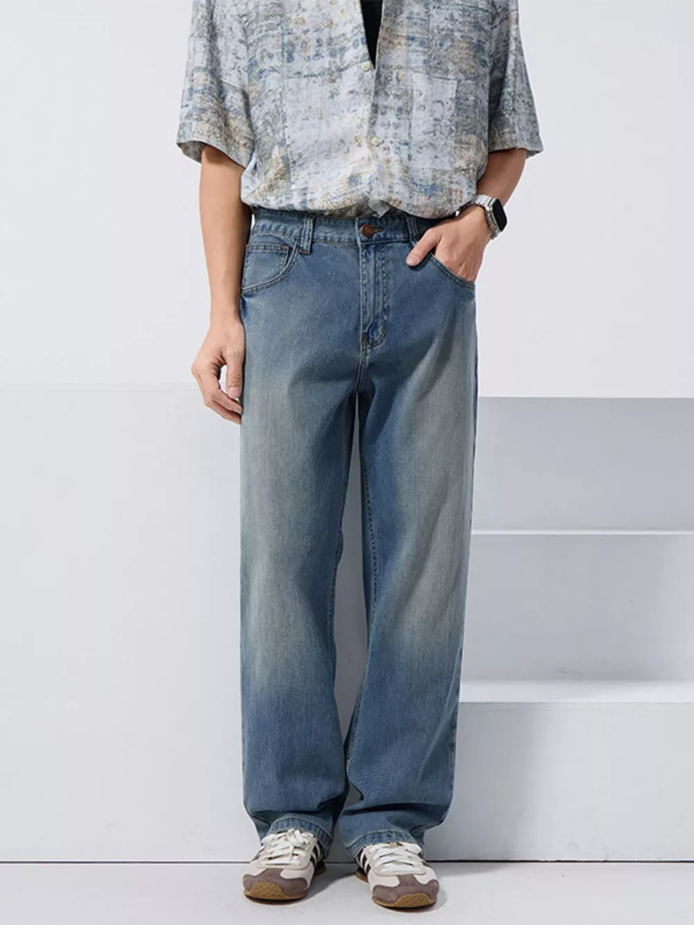 Men's Vintage Wash Loose Fit Jeans, image 3