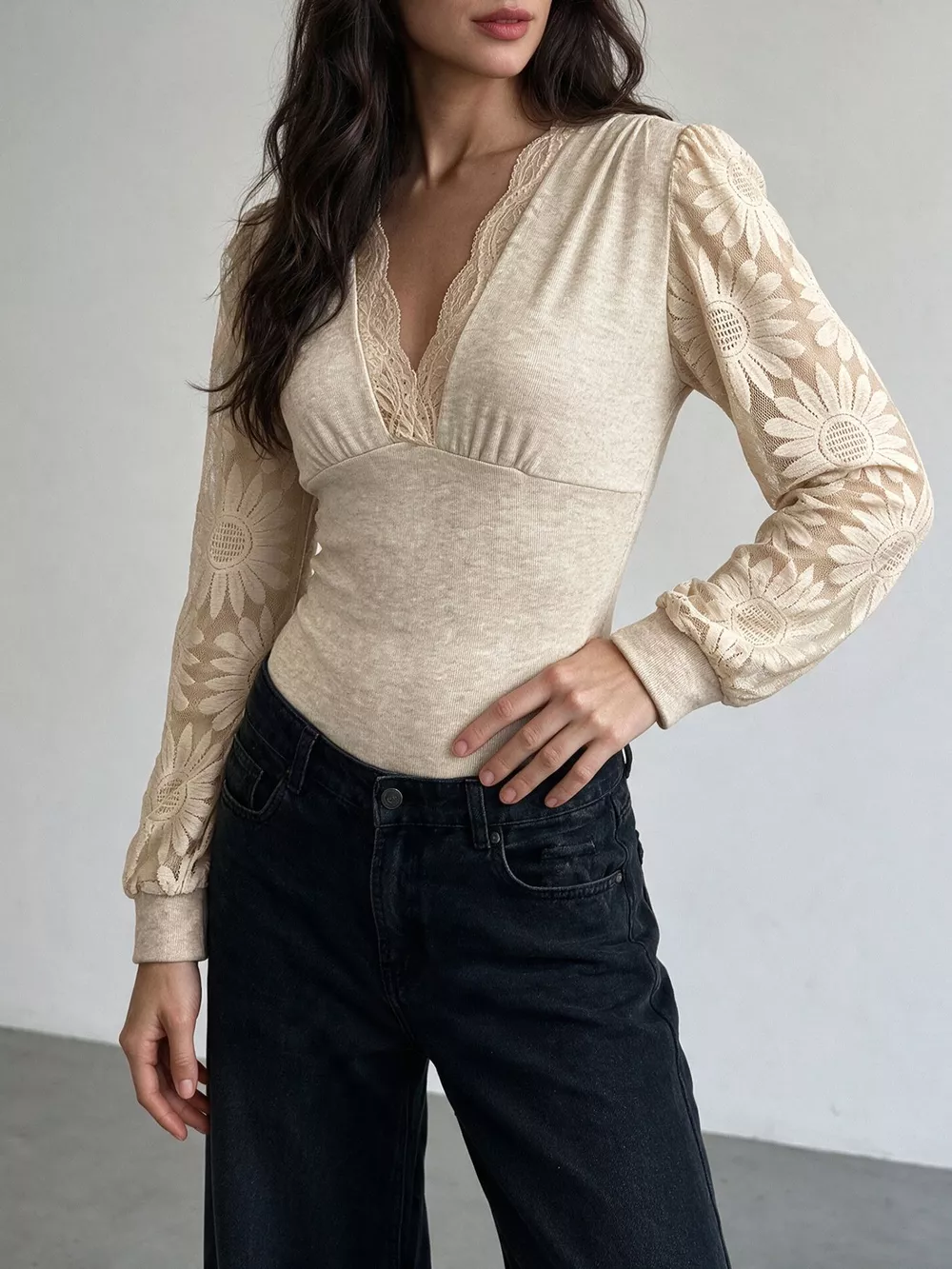 V-Neck Lace Trim Floral Mesh Sleeve Bodysuit, image 5