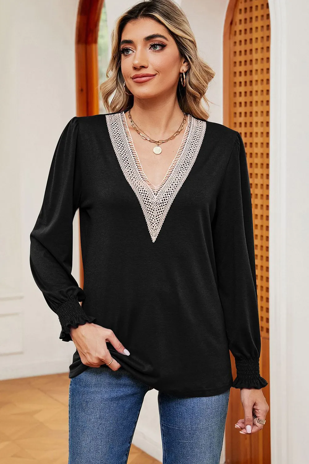 Lace Detail V-Neck Lantern Sleeve T-Shirt, image 3