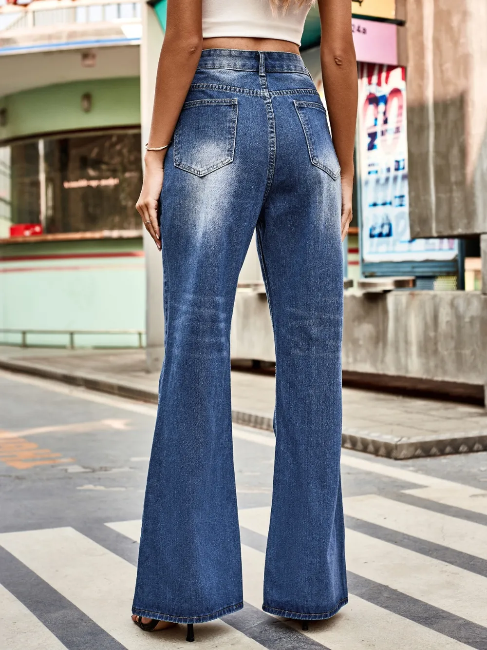 High Rise Bootcut Jeans with Pockets, image 4