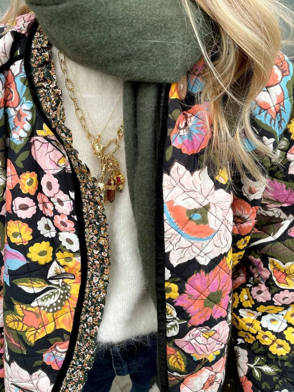 Full Size Floral Print Quilted Sherpa-Lined Jacket Plus Size, image 2