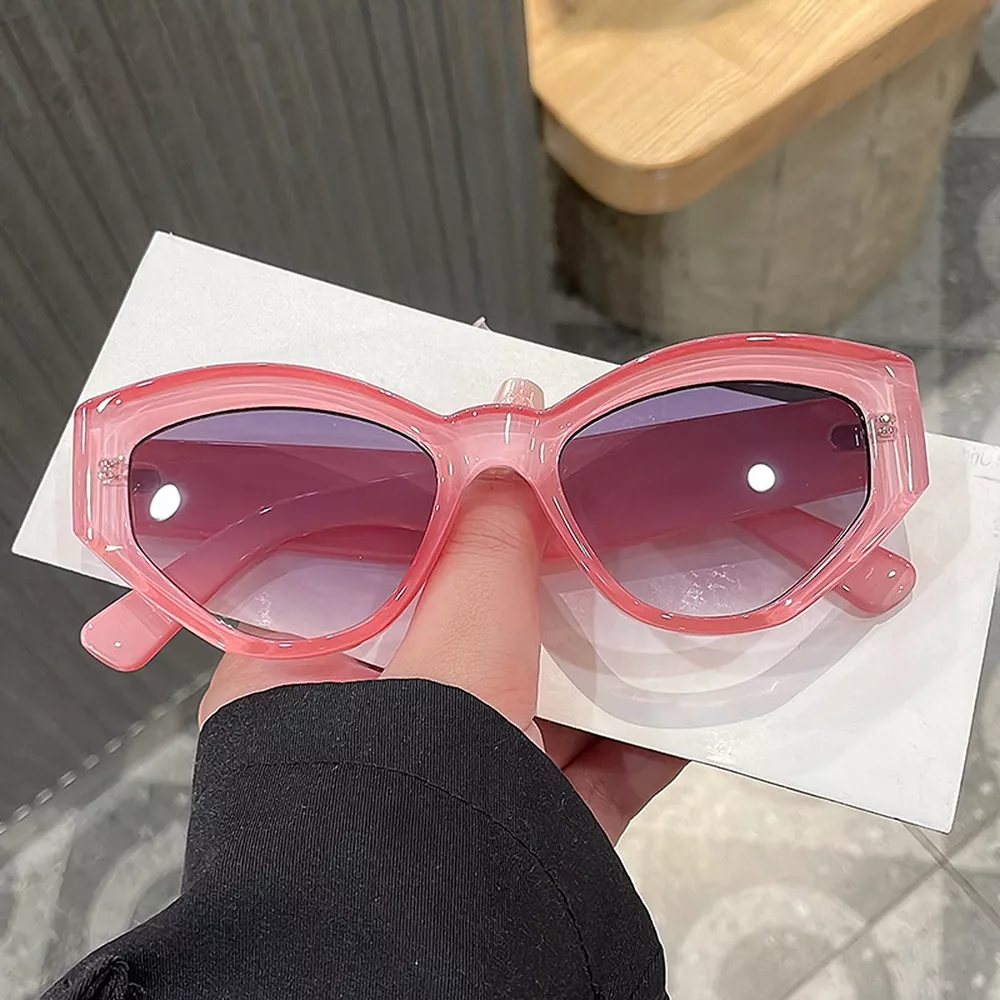 Cat-Eye Sunglasses, image 4
