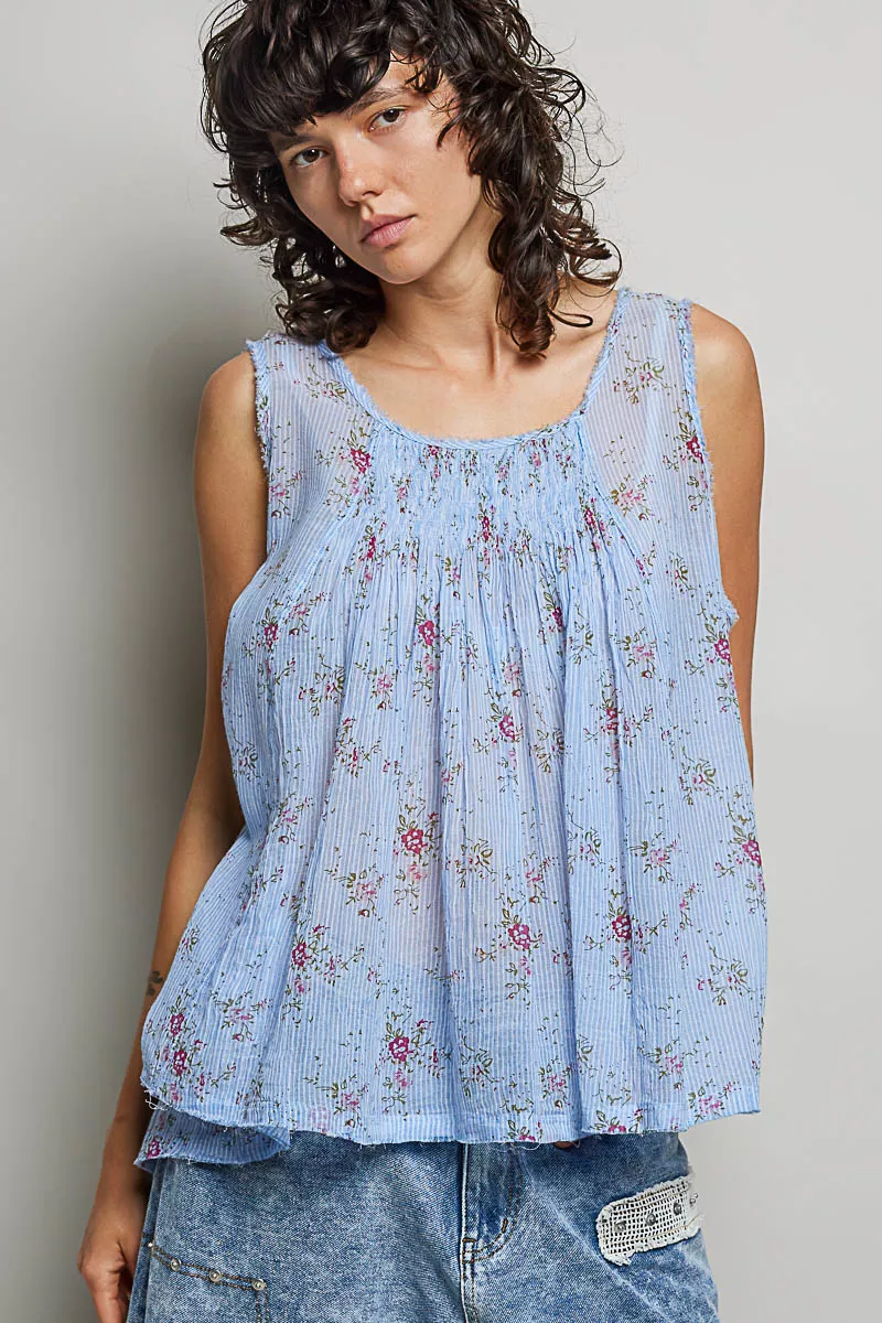 POL Round Neck Sleeveless Floral Pleated Cotton Top