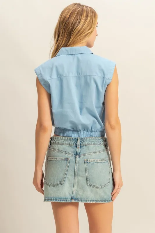 Johnny Collar Sleeveless Cropped Blouse, image 3