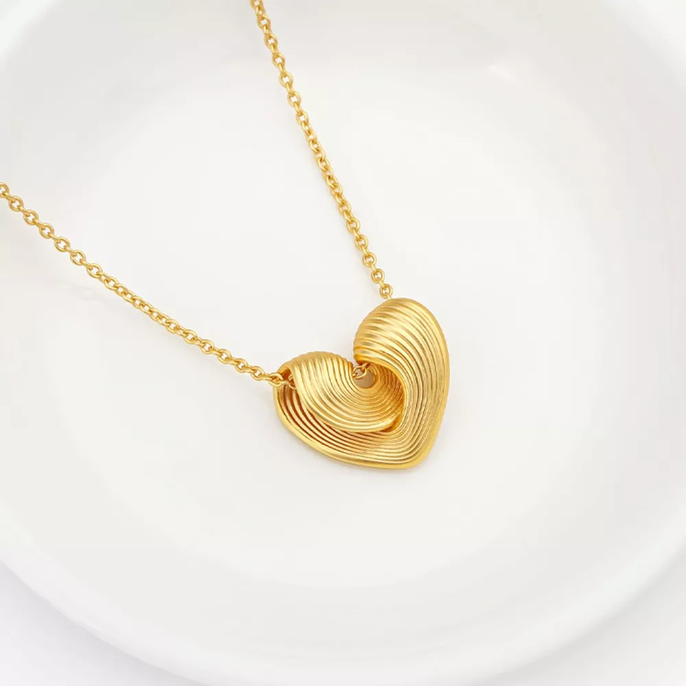 18K Gold-Plated Heart Pendant Necklace, image 2