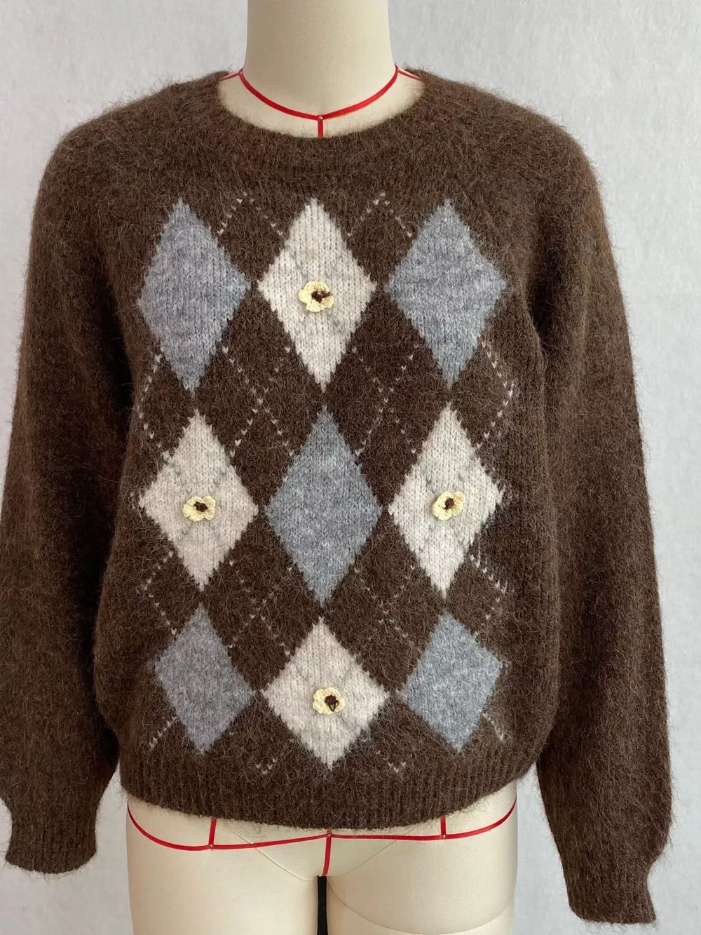 Argyle Pattern Raglan Sleeve Sweater, image 8