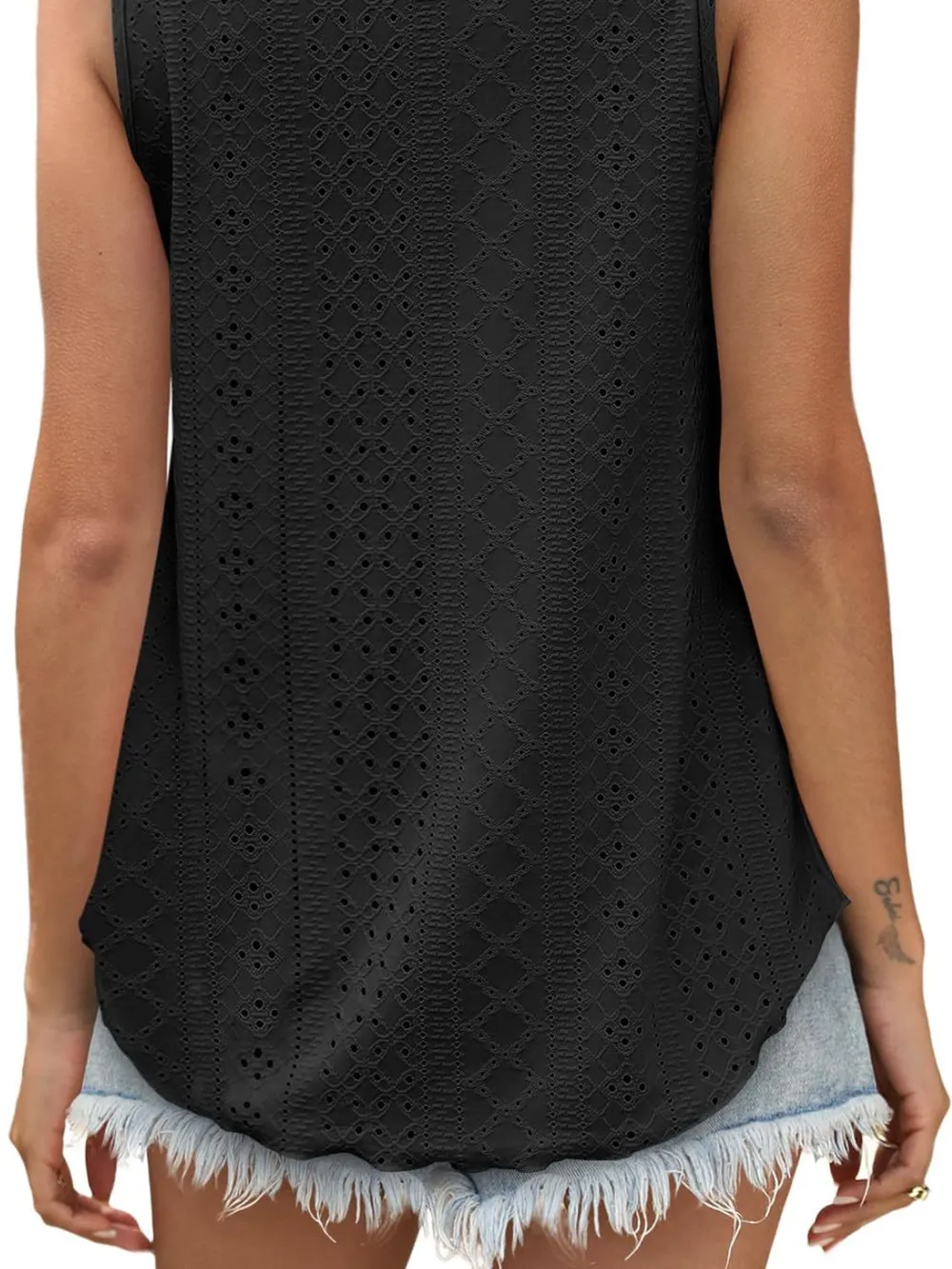 Eyelet Scoop Neck Tank, image 15