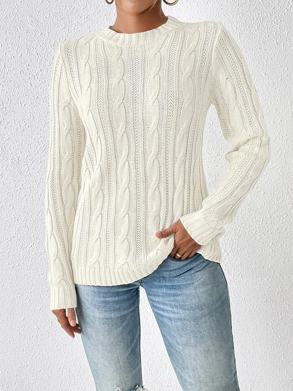 Cable-Knit Round Neck Sweater, image 4