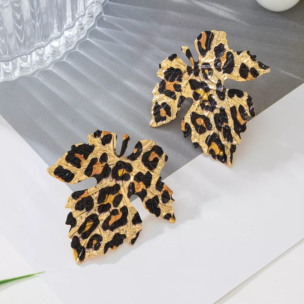Alloy Leopard Print Leaf Earrings, image 3