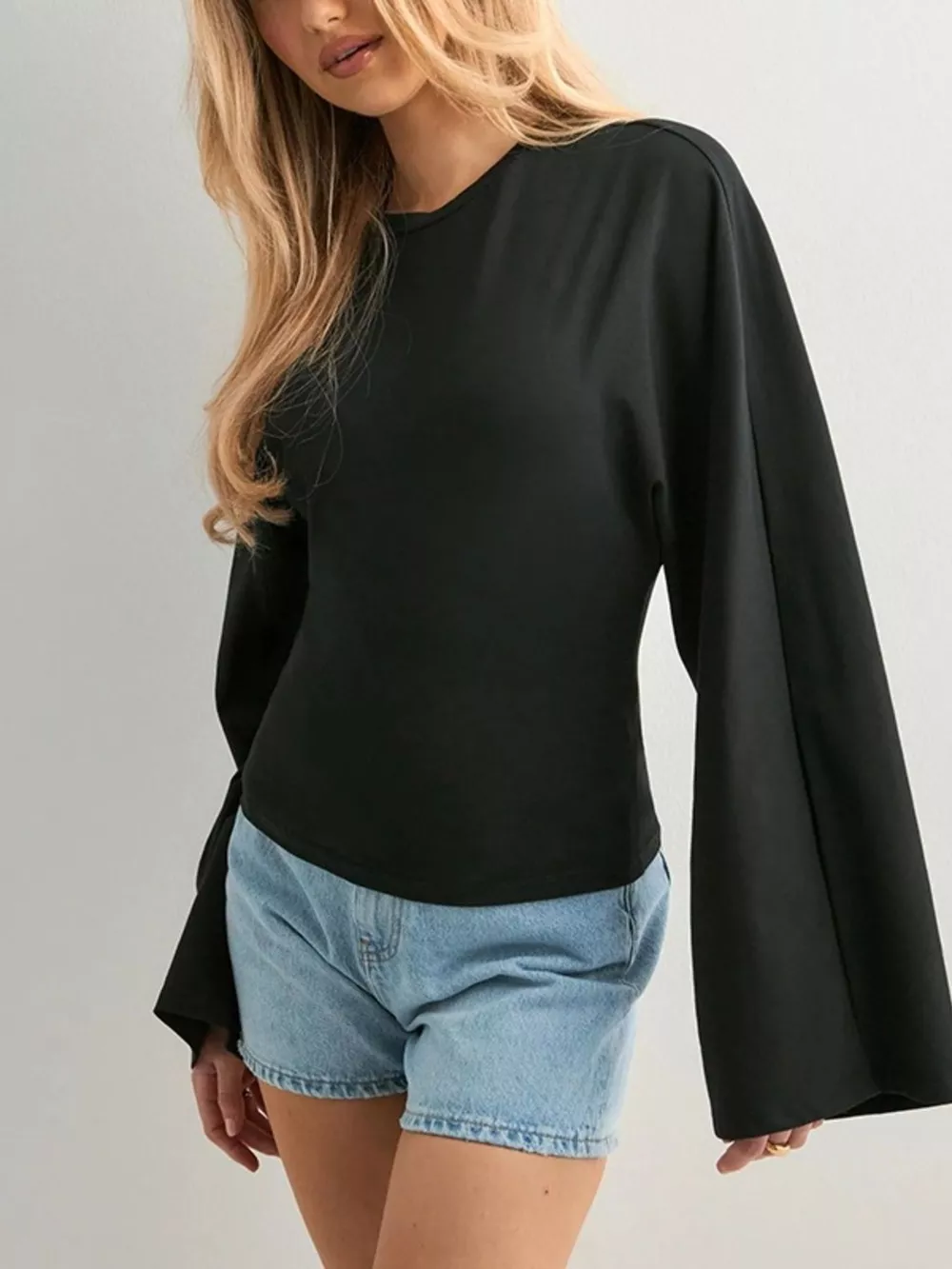 Full Size Solid Color Long Sleeve T-Shirt Plus Size, image 11