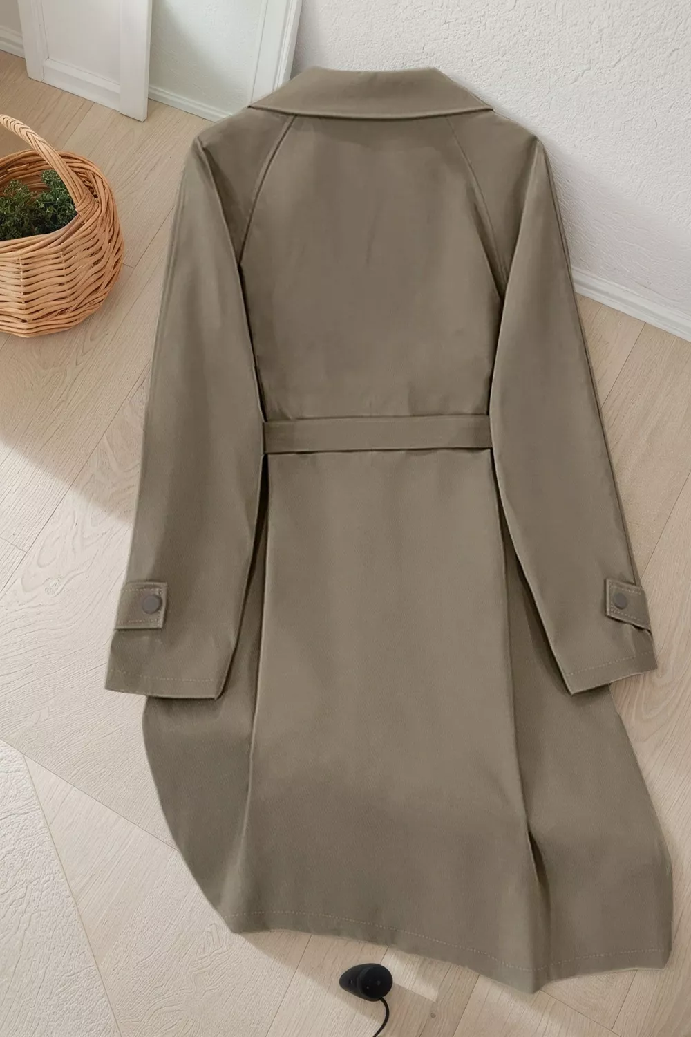 Wide Lapels Belt Trench Coat, image 10