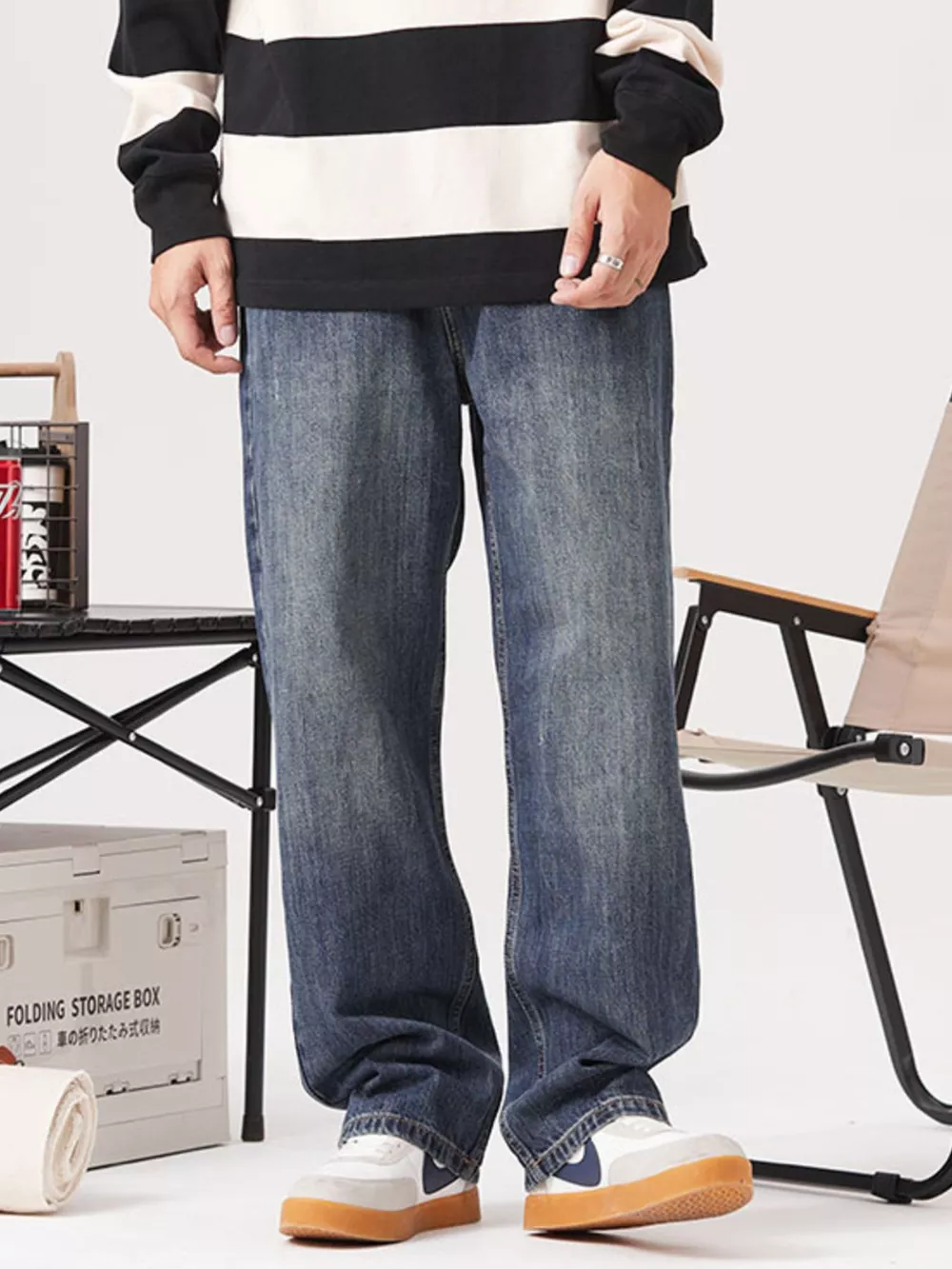 Men's Vintage Wash Loose Fit Jeans, image 3