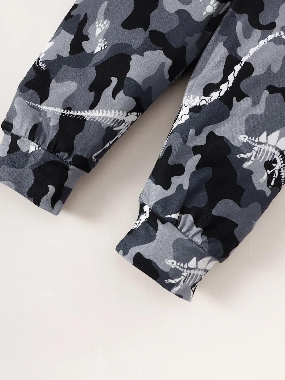 Children's Striped Hooded Bodysuit and Camouflage Pants Set, image 5