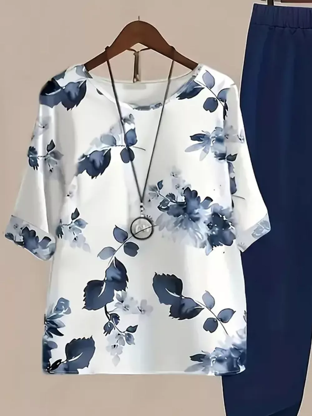 Printed Half Sleeve Top and Pants Set, image 3