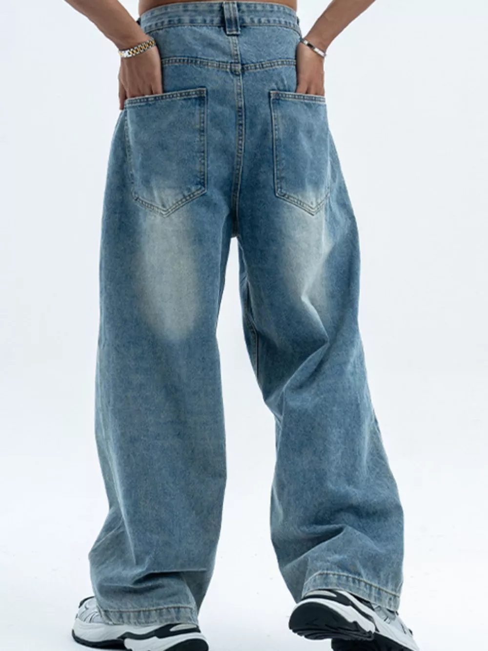 Men's Vintage Wash Wide Leg Jeans, image 3