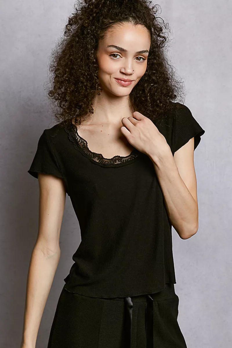 Round Neck Short Sleeve Crop T-Shirt with Lace Trim, image 2