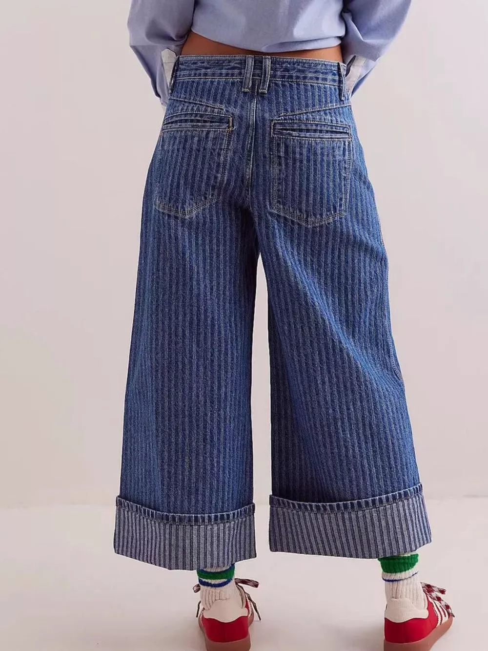 Wide-Leg Cropped Jeans, image 6