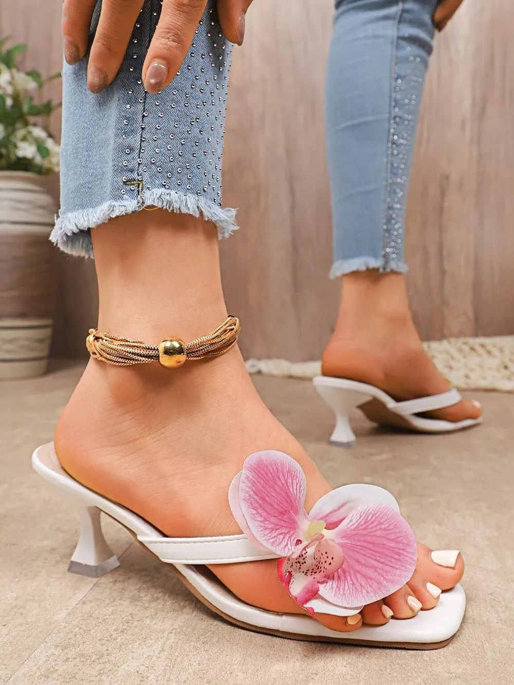 Floral Bow Flip Flop Sandals, image 3