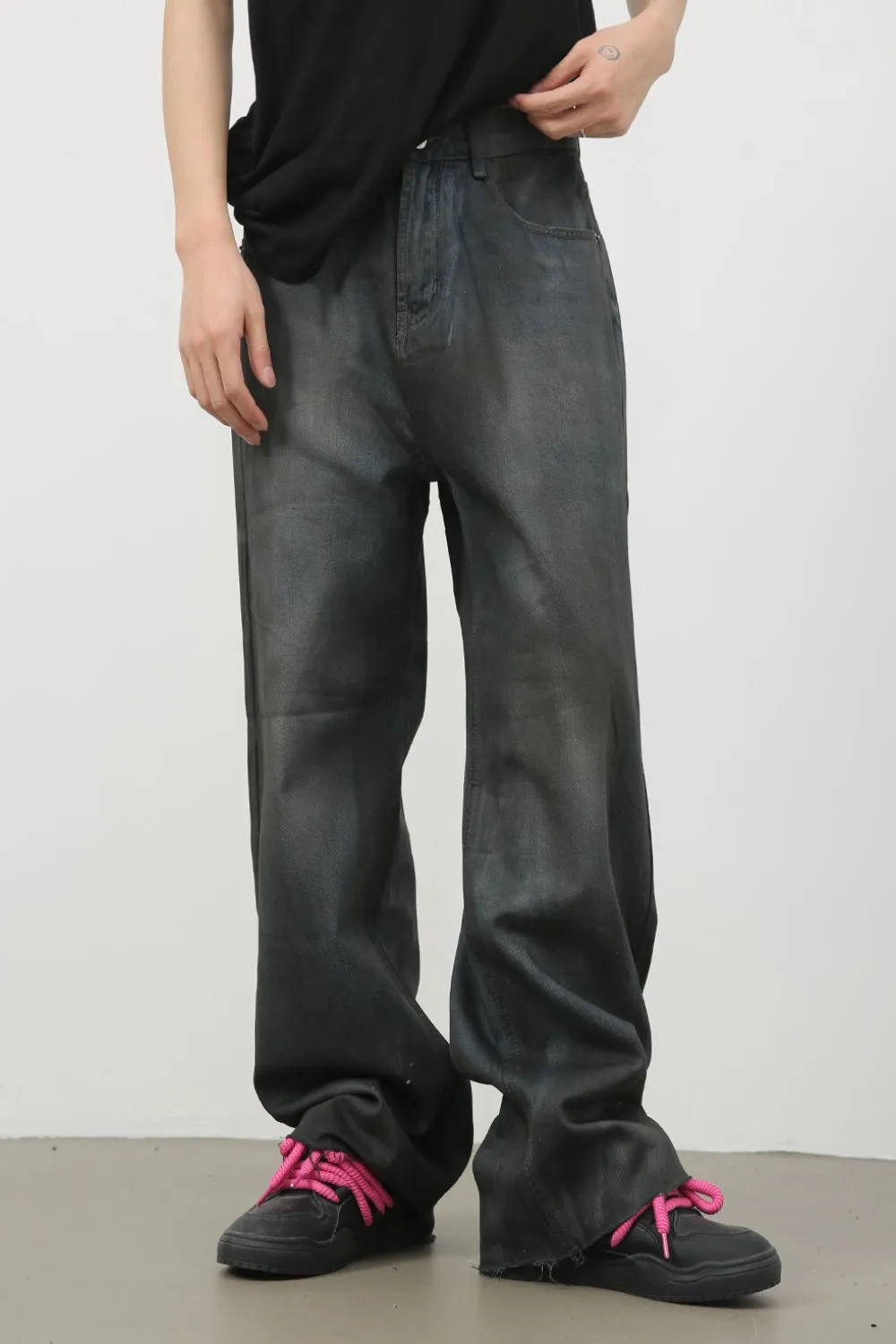 Men's Frayed Hem Jeans with Pockets