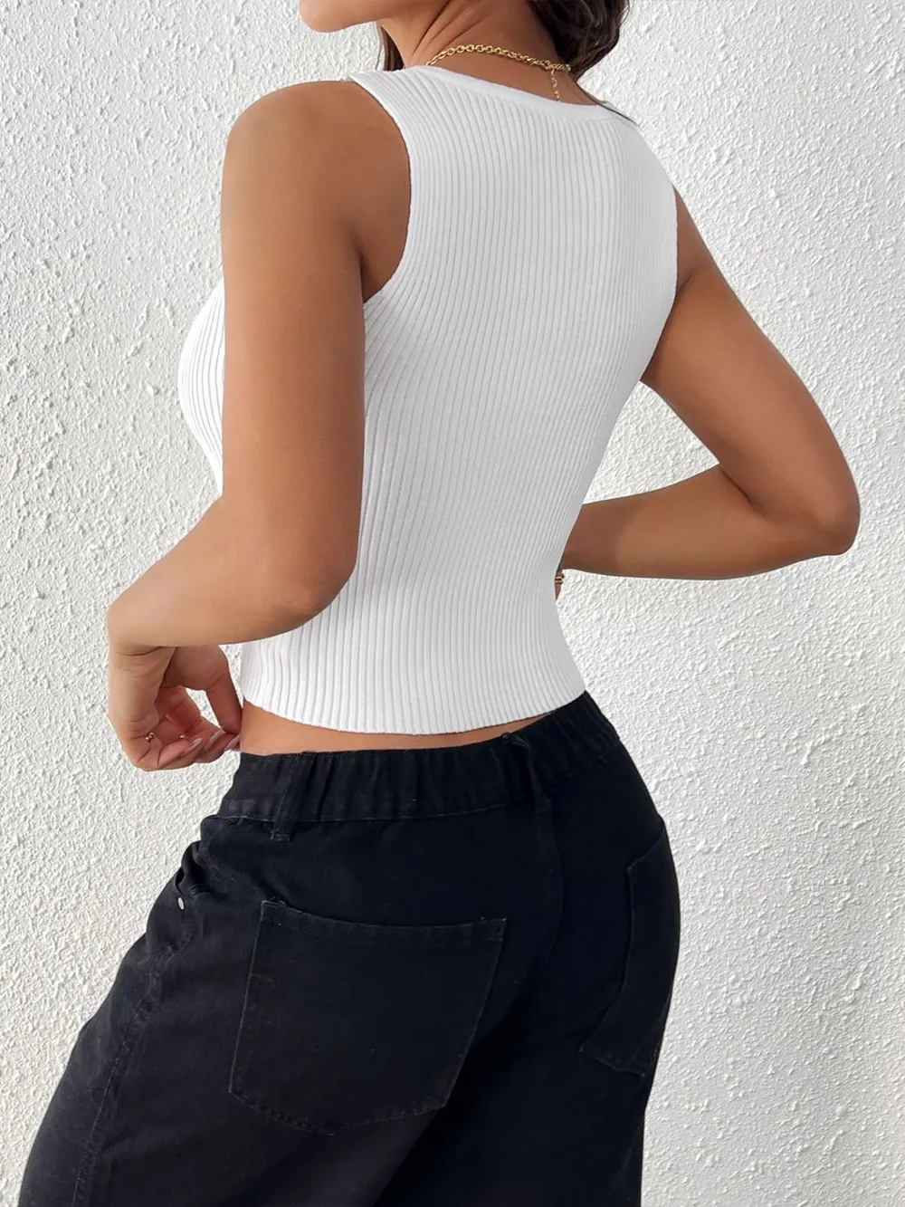 Bow Front Round Neck Tank, image 4