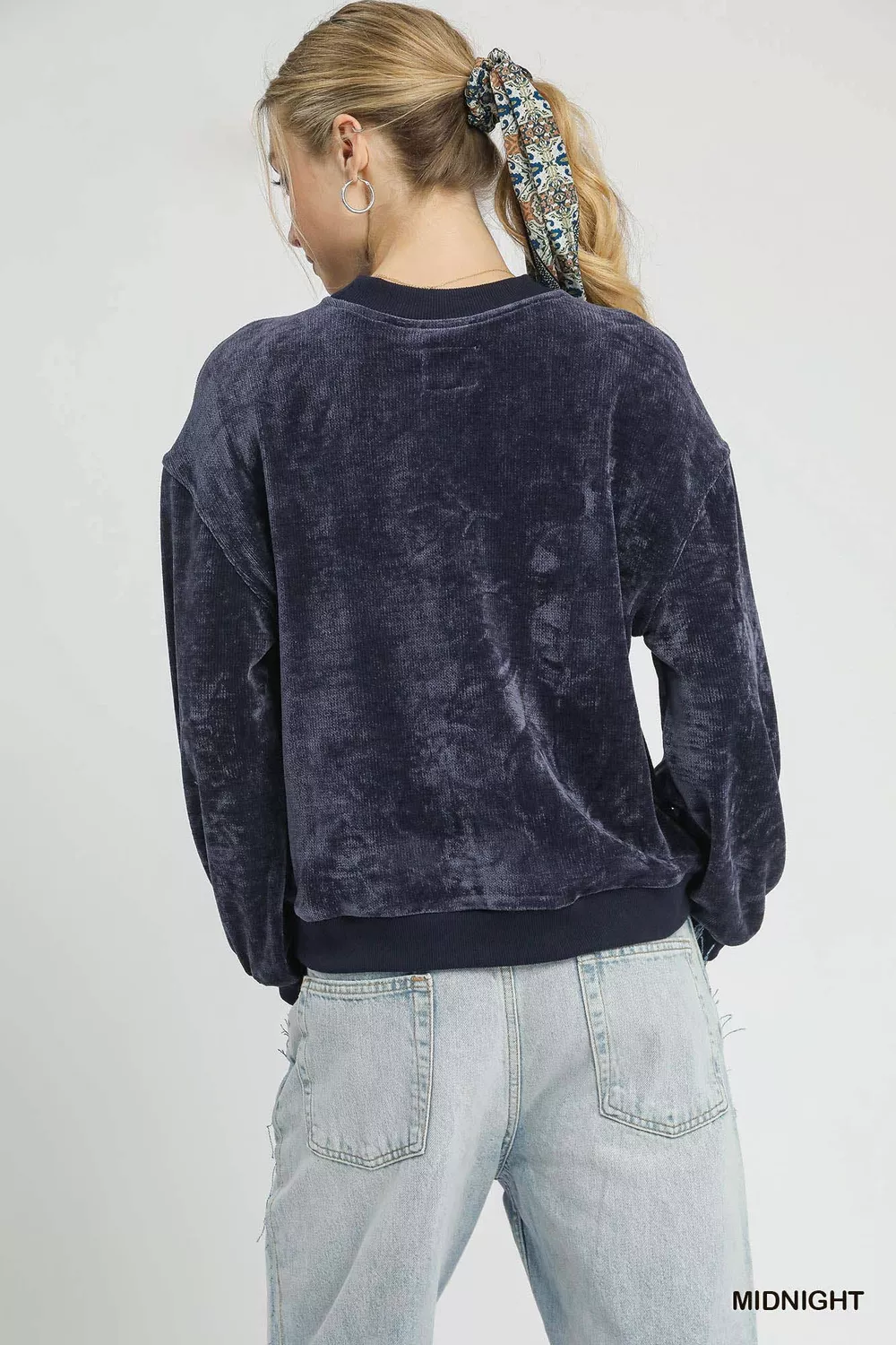 Velour Crewneck Balloon Sleeve Sweatshirt, image 2