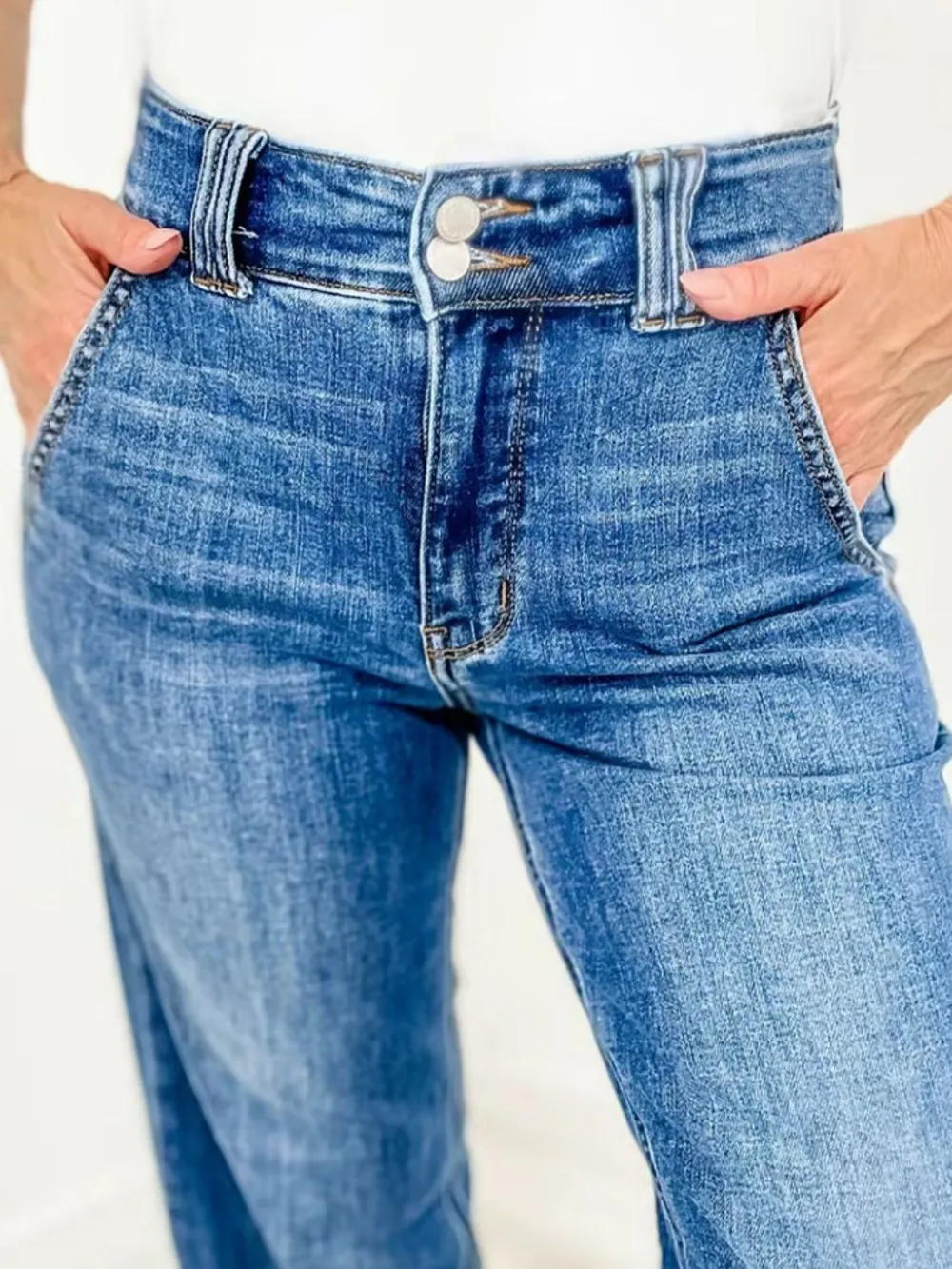 Washed Straight Leg Jeans, image 4