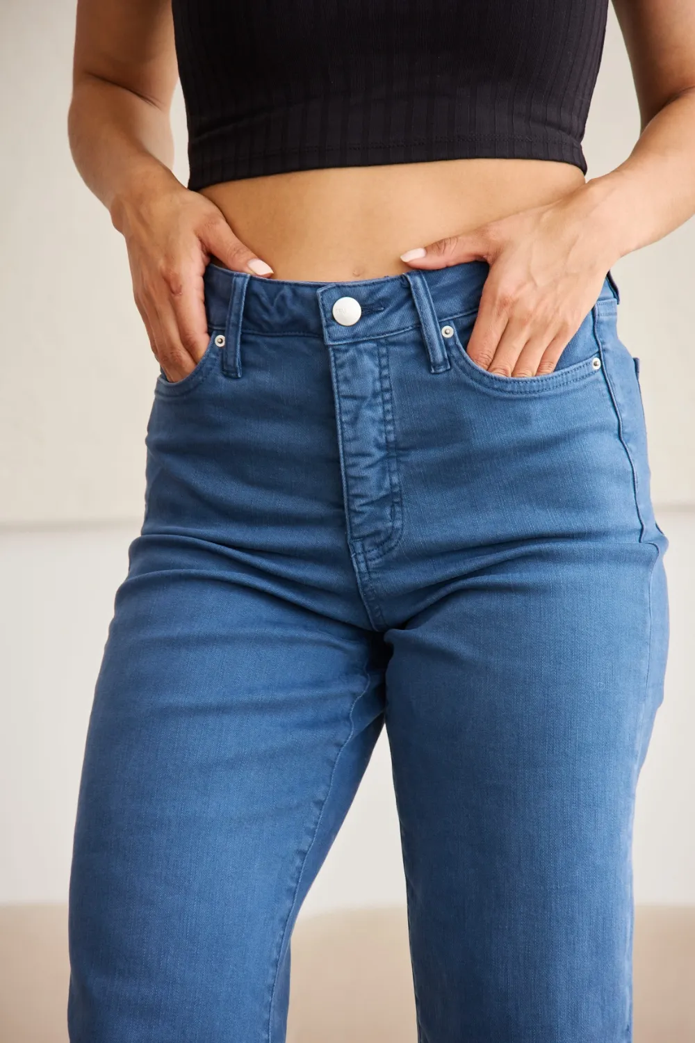 Crop Chloe Full Size Tummy Control High Waist Raw Hem Jeans, image 10