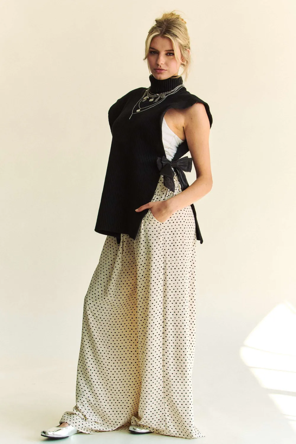 Side Split Turtleneck Sleeveless Knit Top, image 9