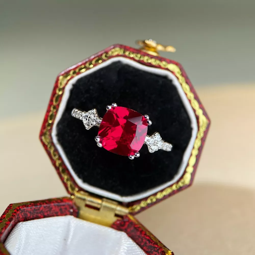 925 Sterling Silver Zircon Geometric Ring