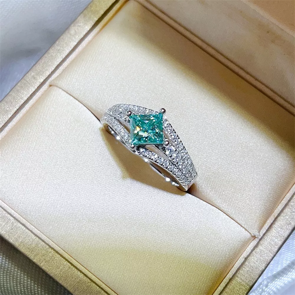 1 Carat Moissanite 925 Sterling Silver Ring, image 3