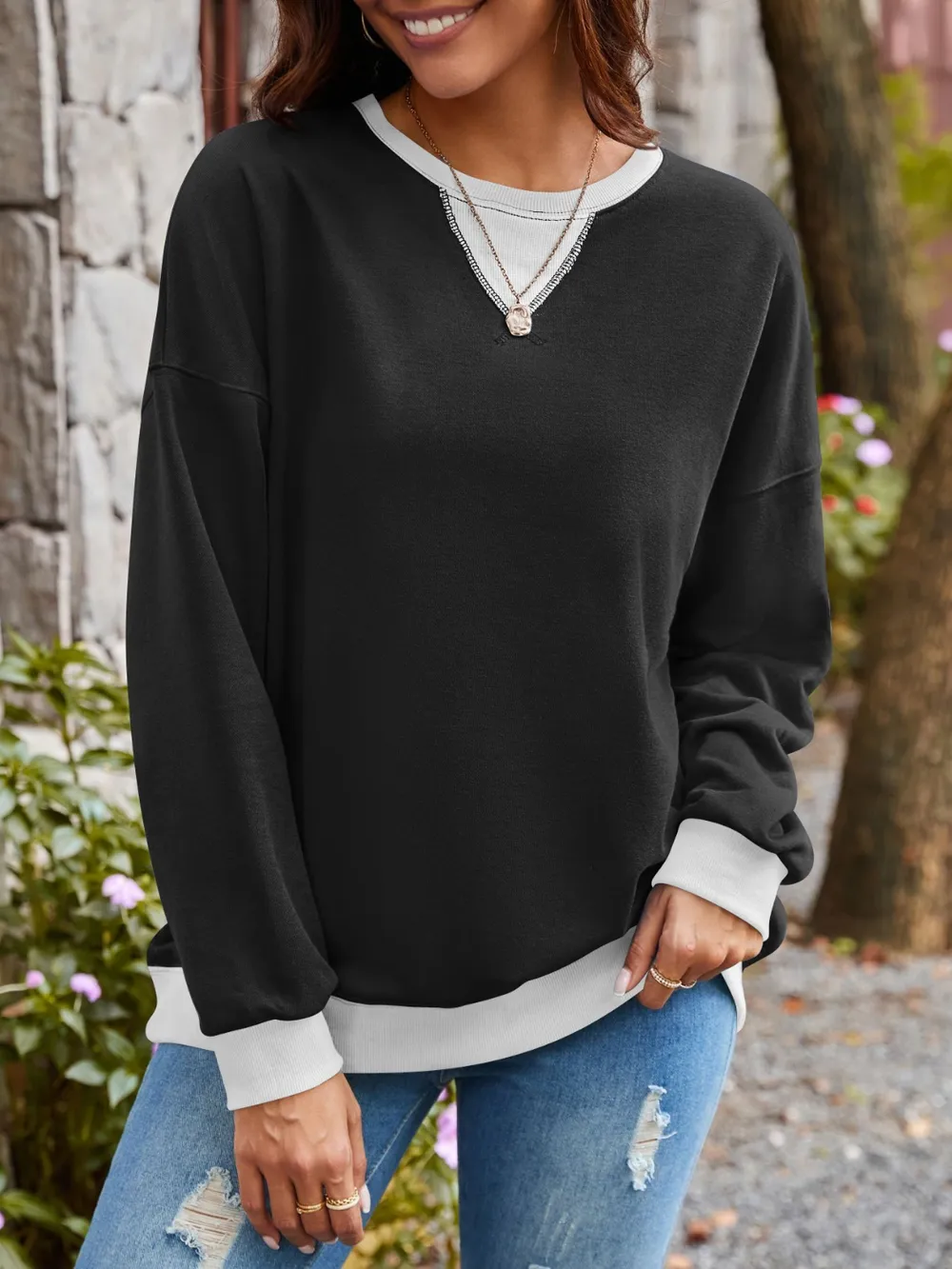 Contrast Round Neck Long Sleeve Sweatshirt, image 16