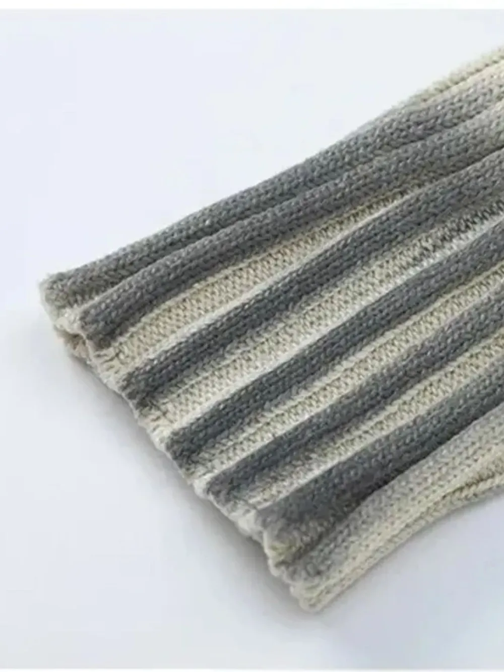 Men's Ribbed Knit Long Sleeve Sweater, image 5