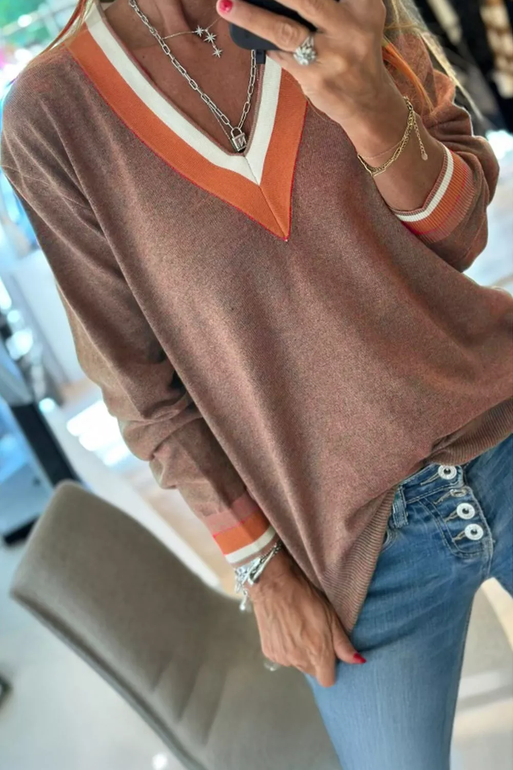 Contrast Trim V-Neck Sweater, image 3