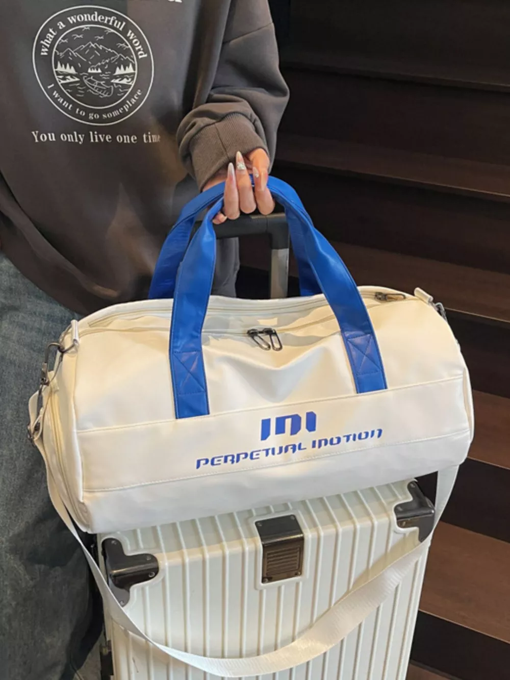 Sporty Duffel Bag with Shoulder Strap, image 7