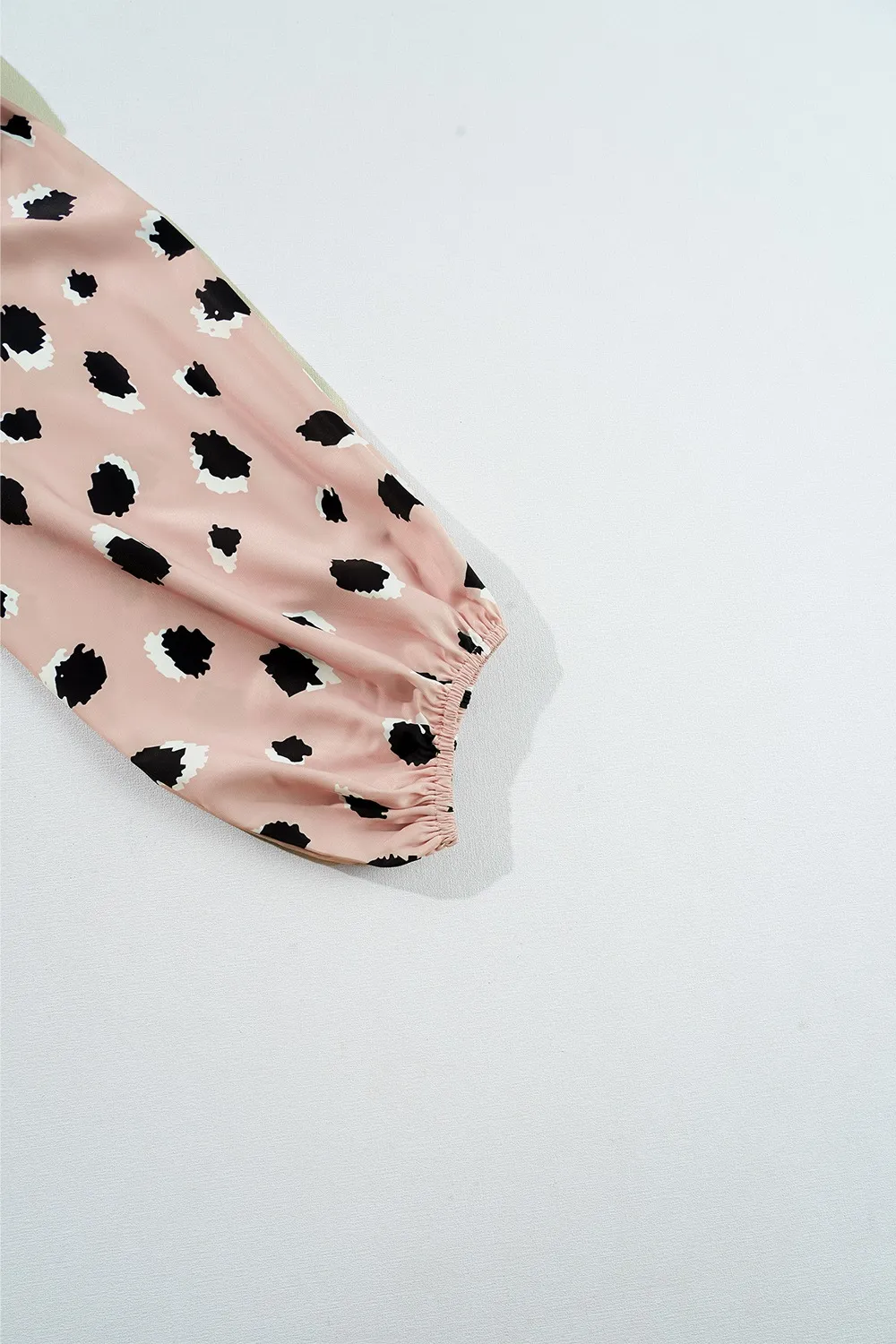 Contrast Animal Print V-Neck Long Sleeve Blouse, image 4