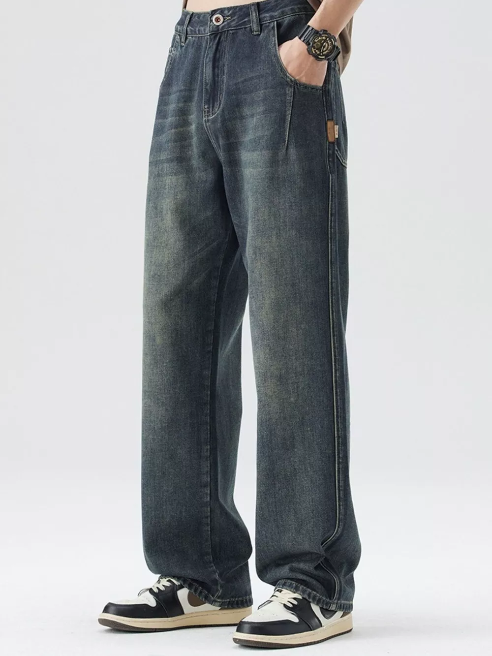 Men's Washed Wide Leg Relaxed Fit Jeans